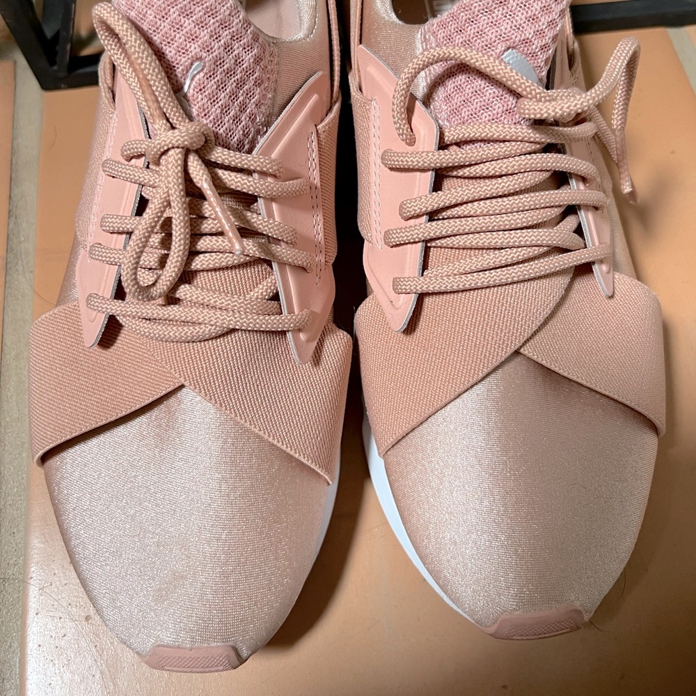 -Used Once - Picture 2 of 3